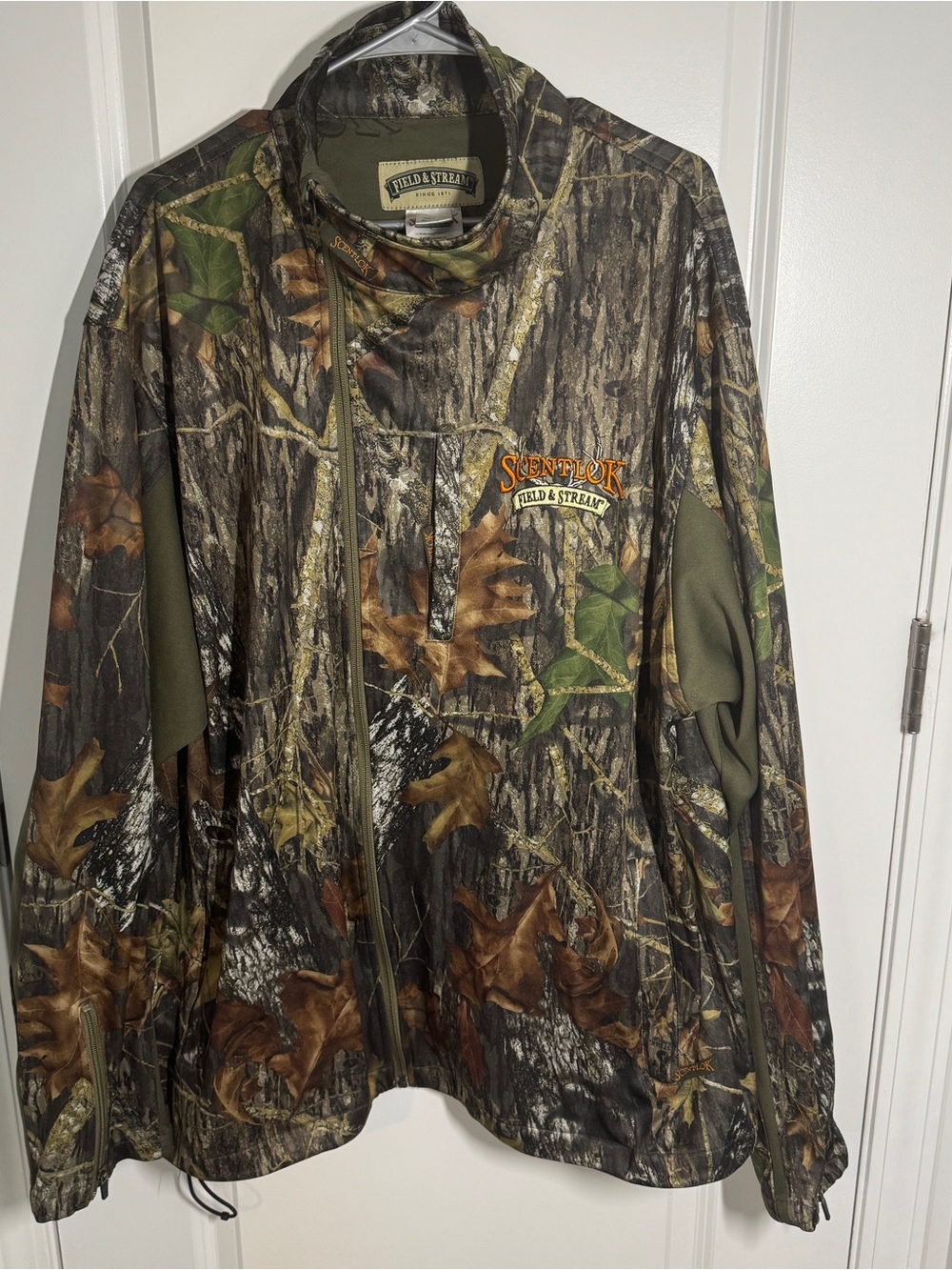 Field & Stream Scentlok Men's Mossy Oak Camo Hunting Jacket - Green/Brown